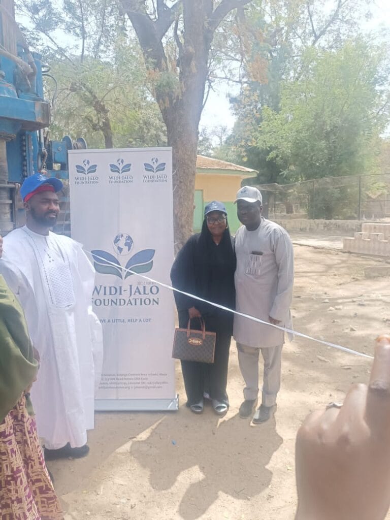 588e42f0 8317 4c76 b314 ea0803beae31