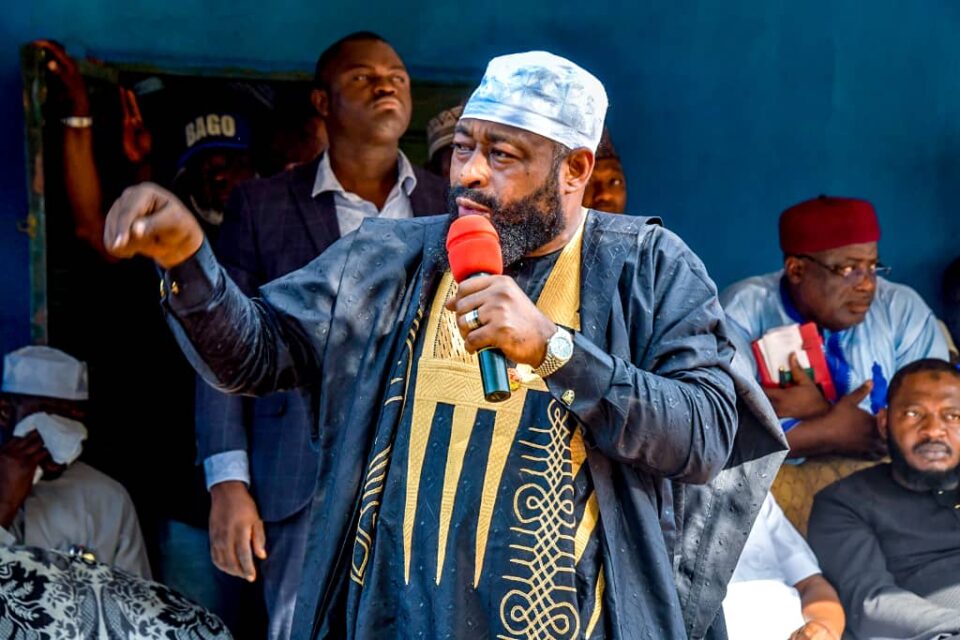 Gwamnatin Neja Ta Karyata Rahoton Harin ’Yan Bindiga A Makarantu, Ta Bukaci Jama’a Su Kwantar Da Hankali Niger gov donates N1m each to families of tanker explosion victims 960x640
