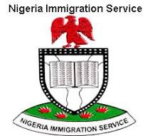Taken Labari: Sama da ‘yan Najeriya 1,100 sun dawo Kano daga Agadez, Nijar Nigeria Immigration Service Logo