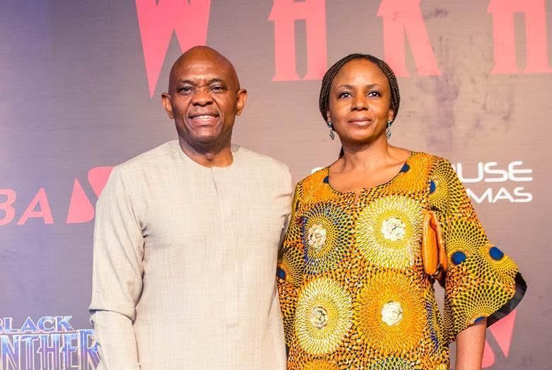 Iyali sun roƙi Tony Elumelu ya yafe wa ɗalibin UTME da aka kama kan wallafa labarin ƙarya Tony Elumelu and Wife Investors King