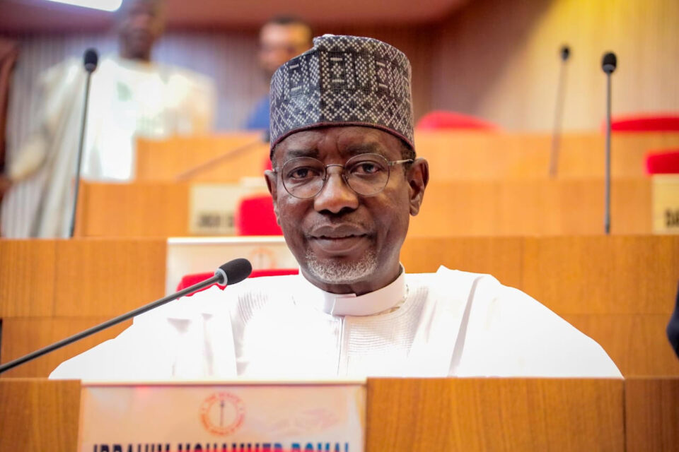 APC ta tabbatar da Sanata Bomai a matsayin dan takarar hadin kai a Yobe bomai 960x640